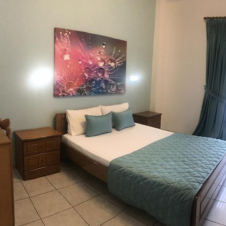 נאוס מרמרס Stella Rooms מראה חיצוני תמונה