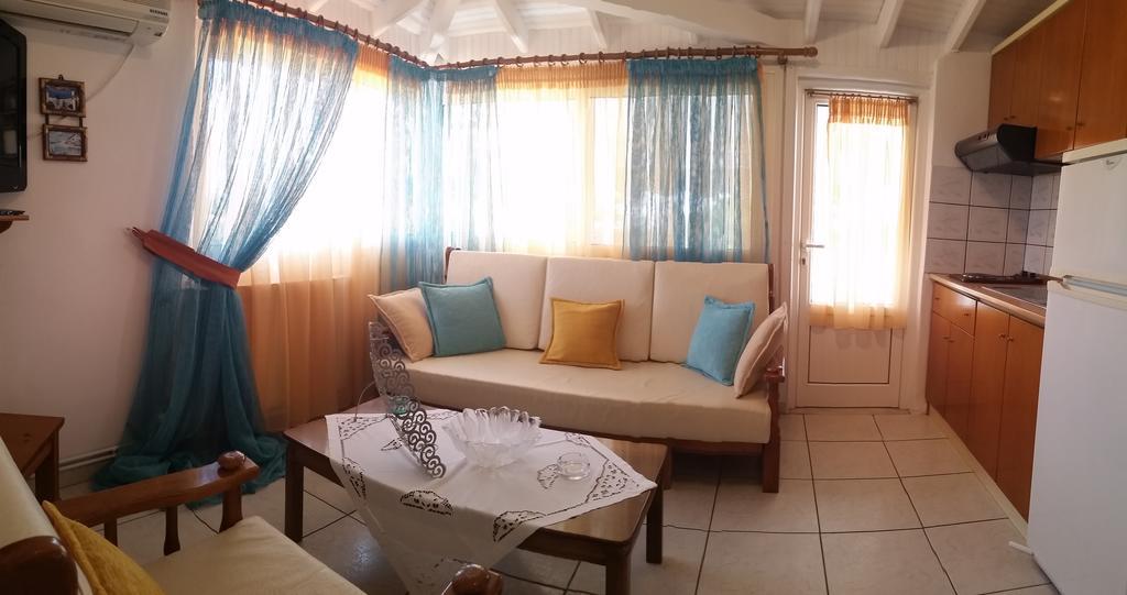 נאוס מרמרס Stella Rooms מראה חיצוני תמונה